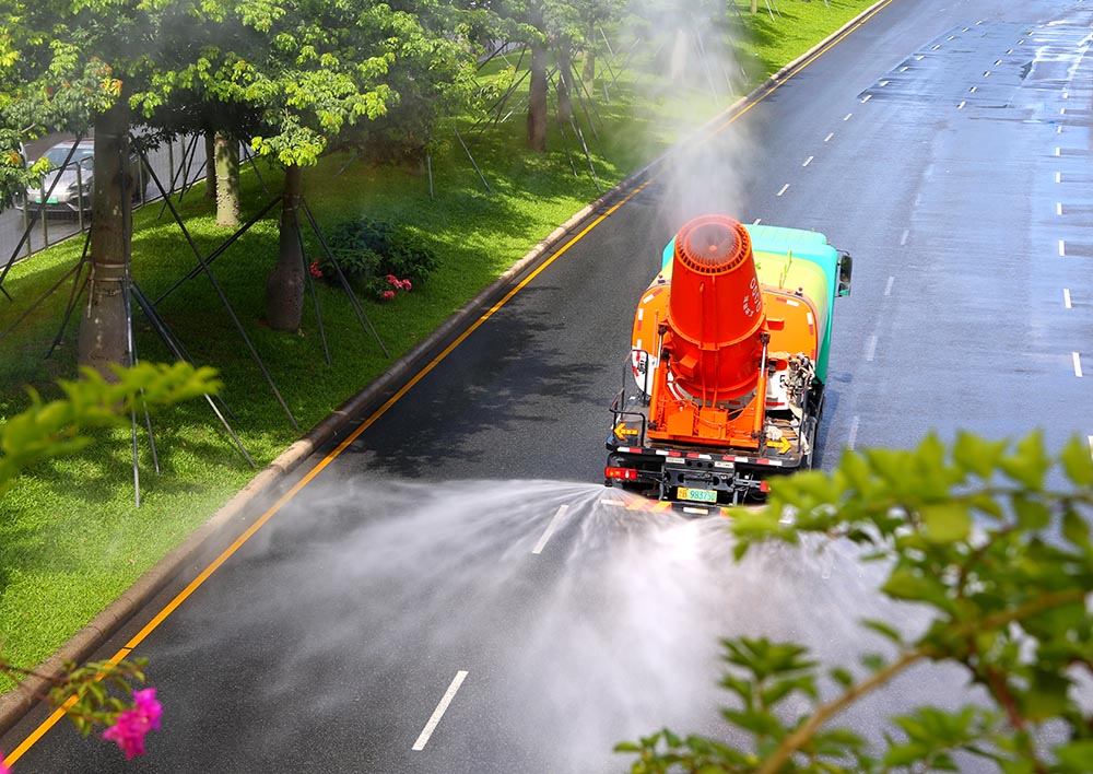 清掃道路對城市整體美觀和可持續性有何影響？